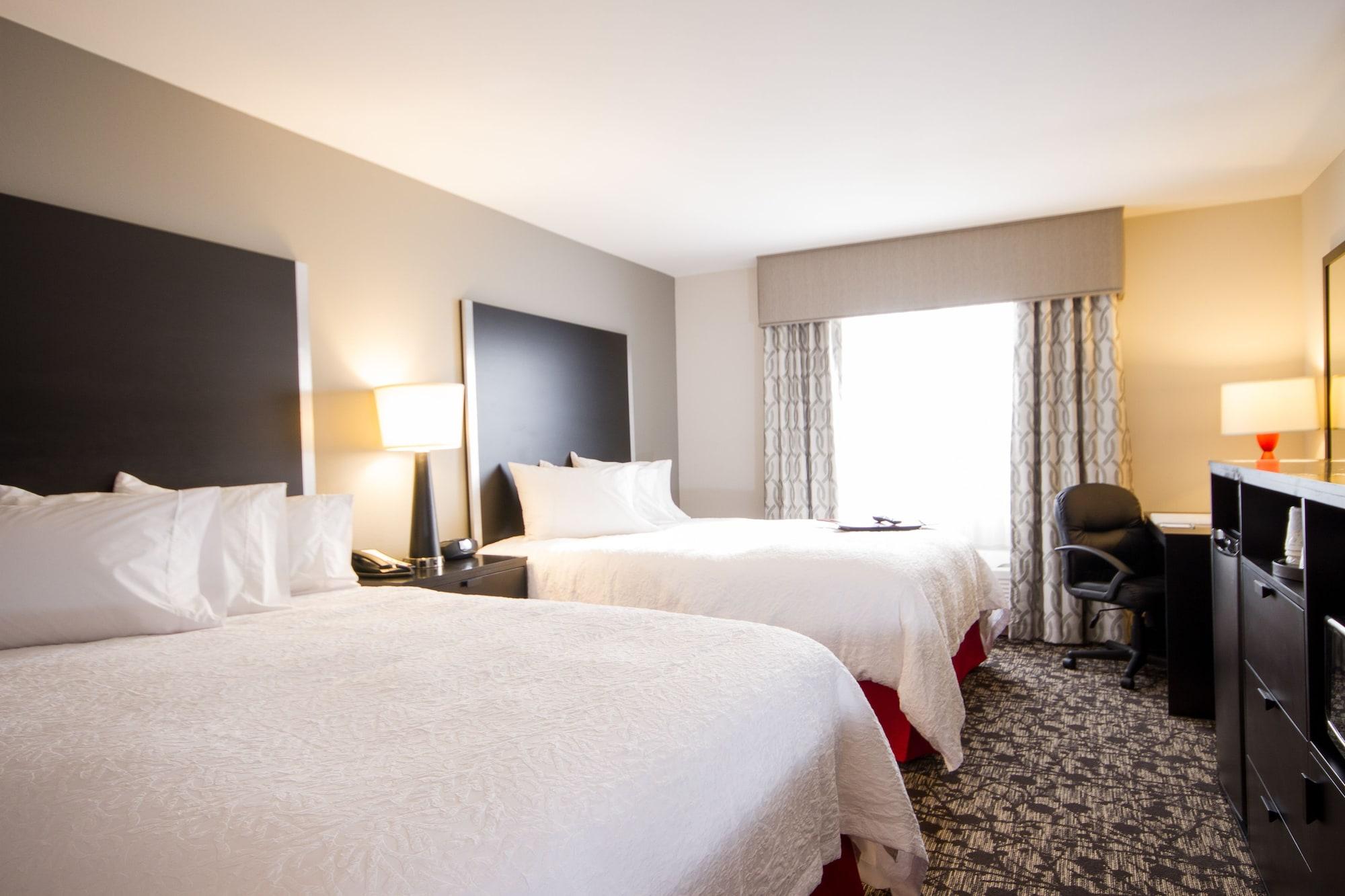Hampton Inn And Suites Roanoke Airport/Valley View Mall Bagian luar foto
