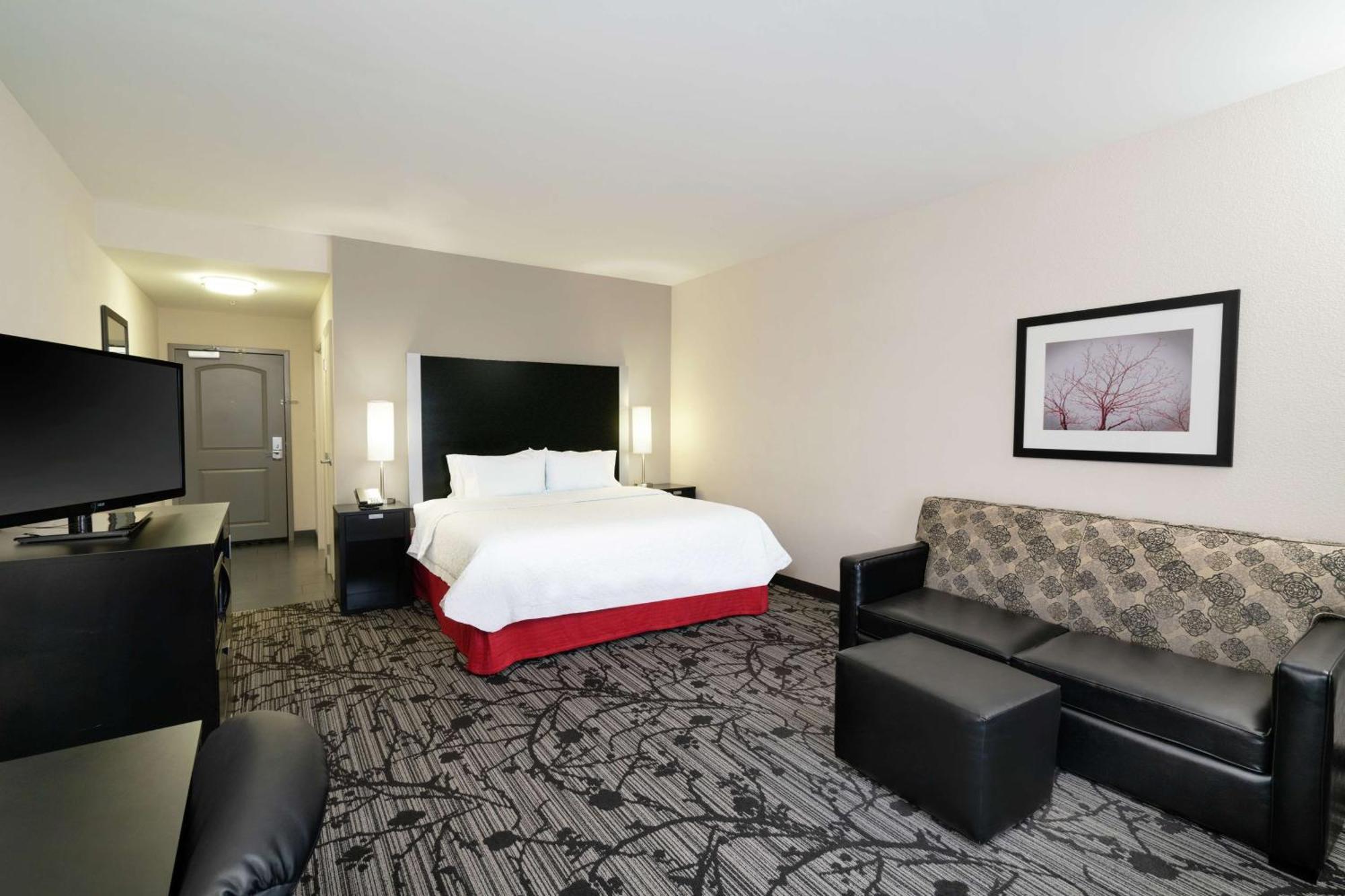Hampton Inn And Suites Roanoke Airport/Valley View Mall Bagian luar foto