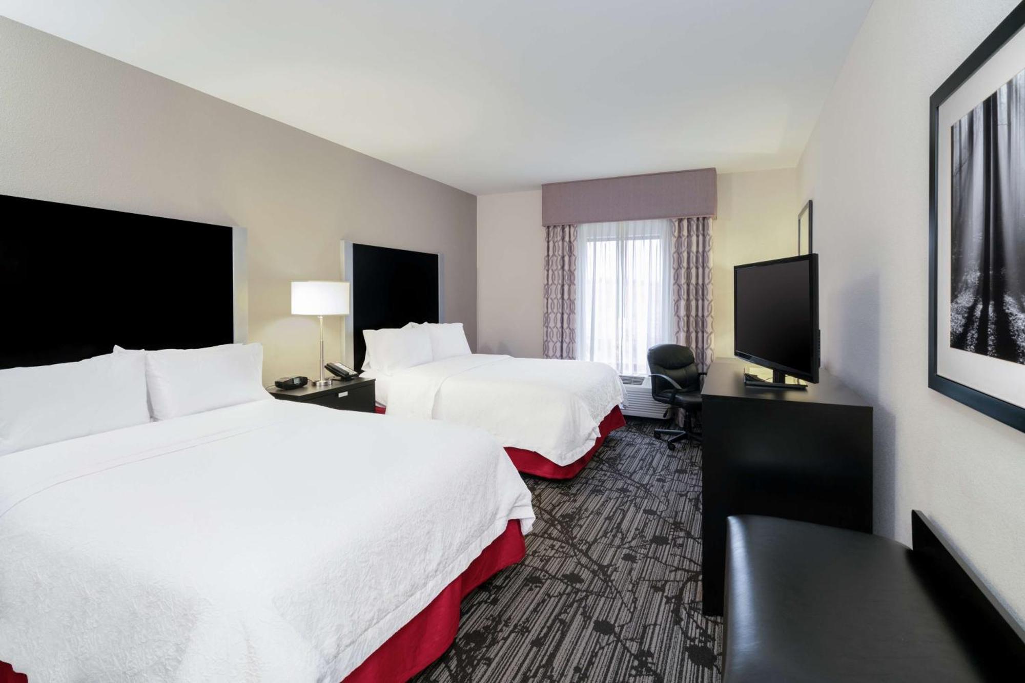Hampton Inn And Suites Roanoke Airport/Valley View Mall Bagian luar foto